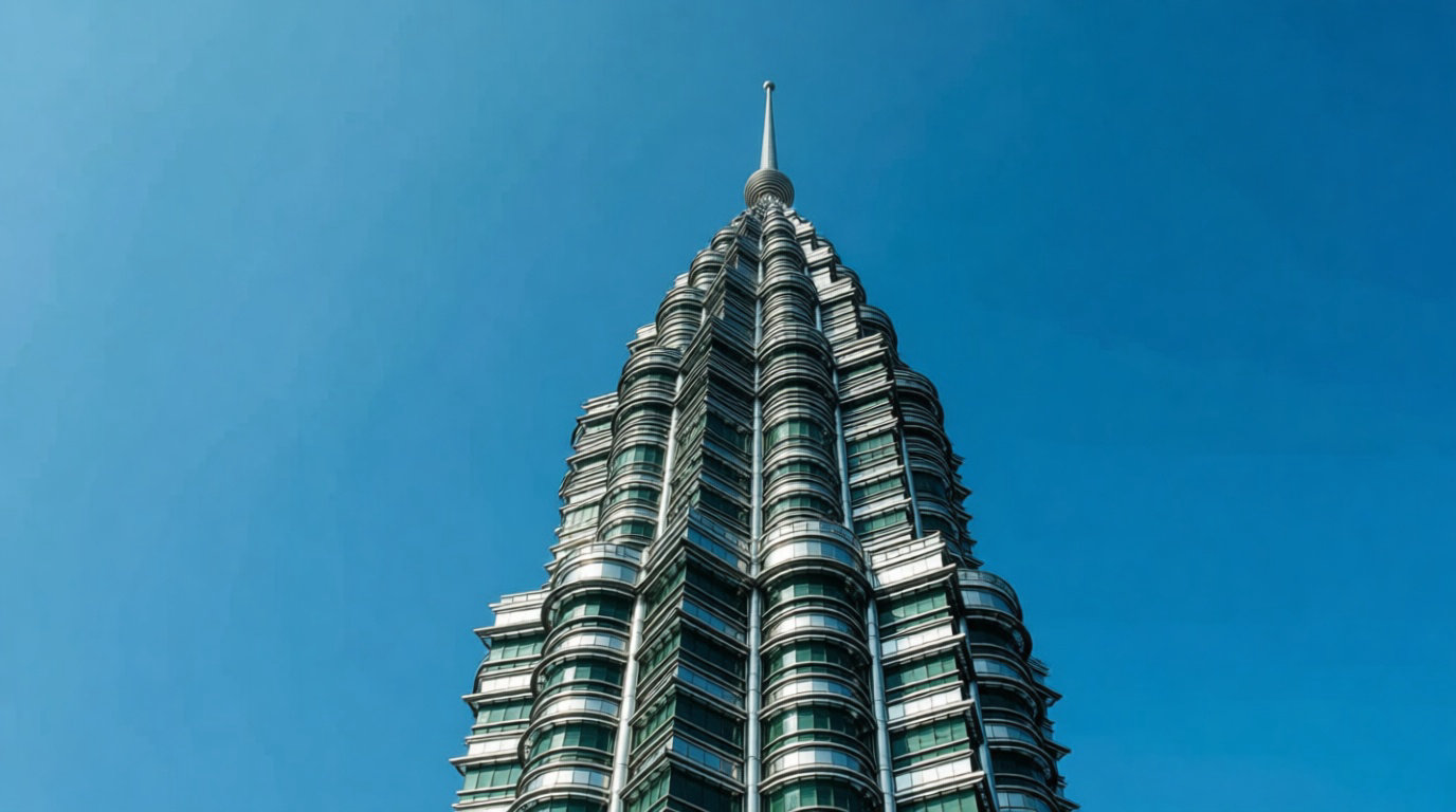 Les Tours Petronas reposent sur une structure à 8 branches.