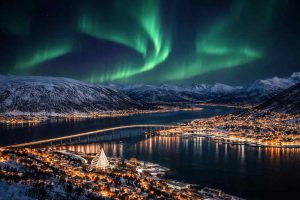Aurore boréale au-dessus de Tromso en Norvège.