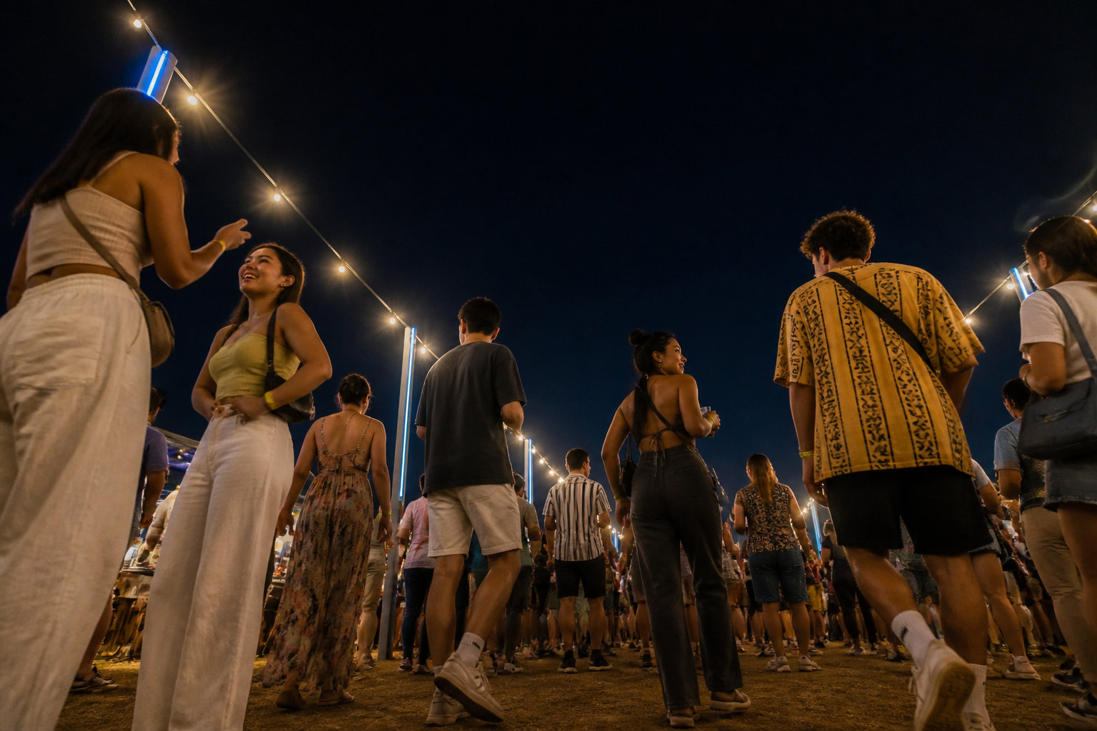 Les marchés nocturnes pour vivre l'ambiance des vacances